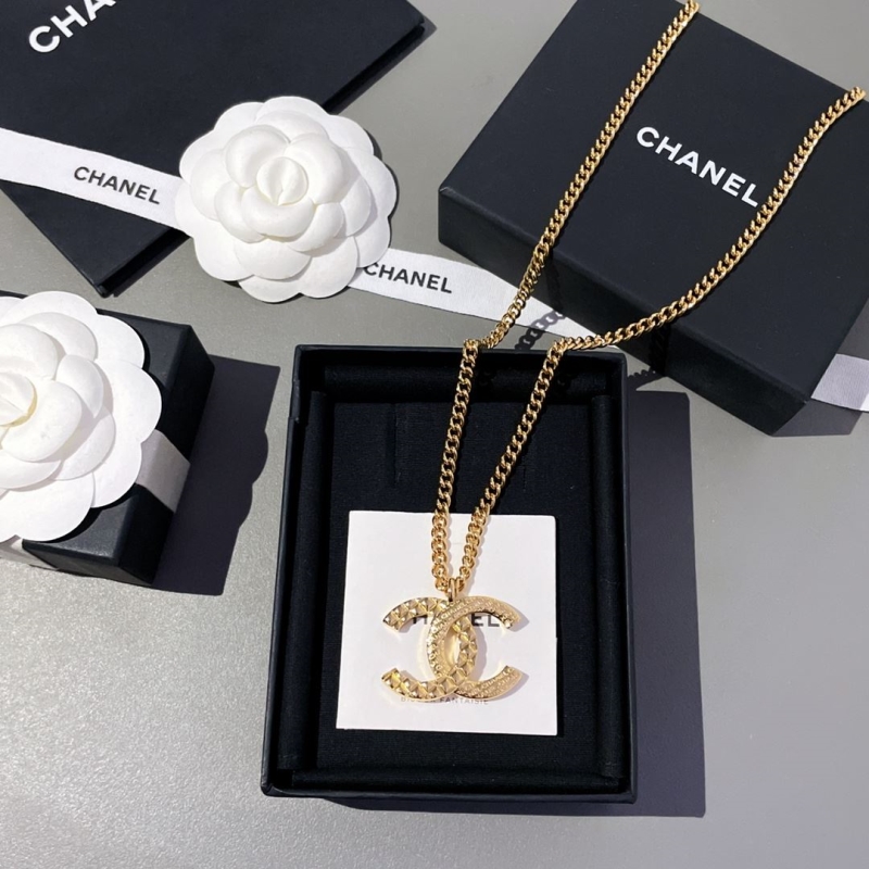 Ch*el necklaces